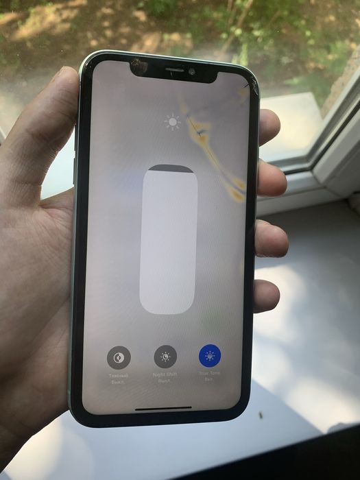 Iphone 11 64 gb green