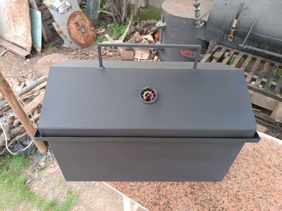 Продажа/Сдача в аренду. Коптильня горячего копчения, советский металл