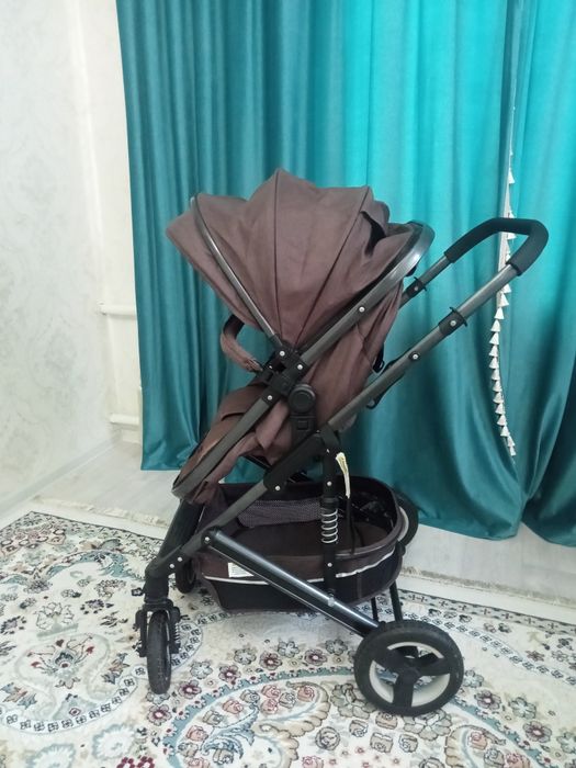 Продаю детскую коляску