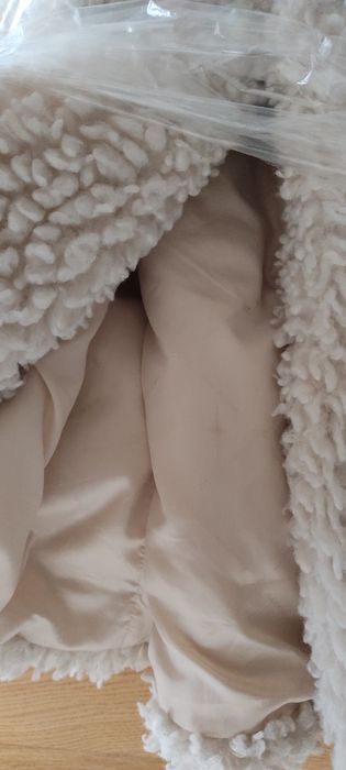 Палто Elisabetta Franchi, модел "teddy", мръсно бял