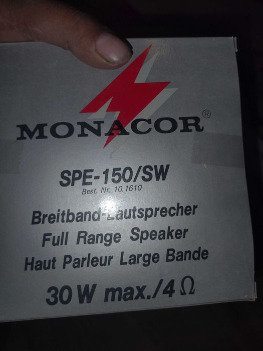 Vând Boxe Monacor