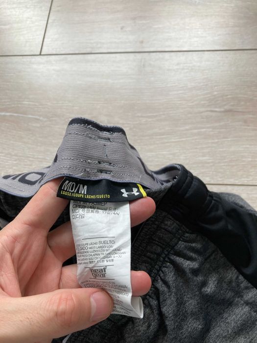 Under Armour Heatgear Loose къси панталони къс панталон шорти M