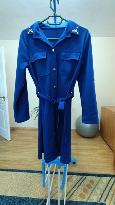 Vând rochie zi de zi