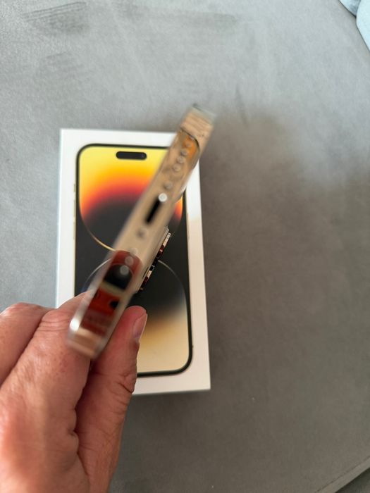 iphone 14 pro gold