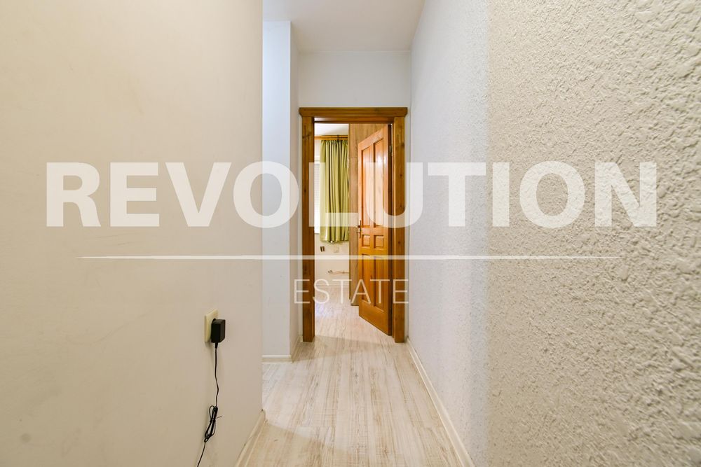 Двустаен апартамент в ж.к. Медицинска академия.