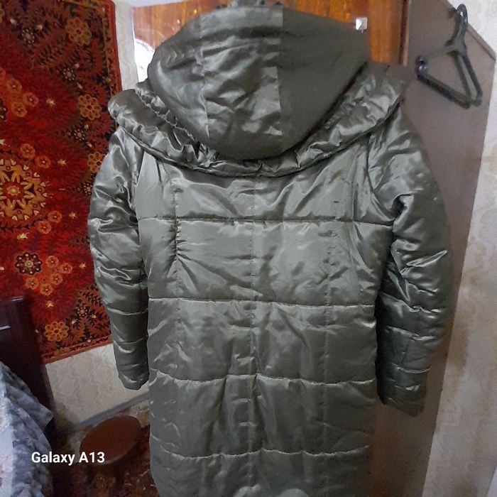 Продаётся женская куртка, б/у