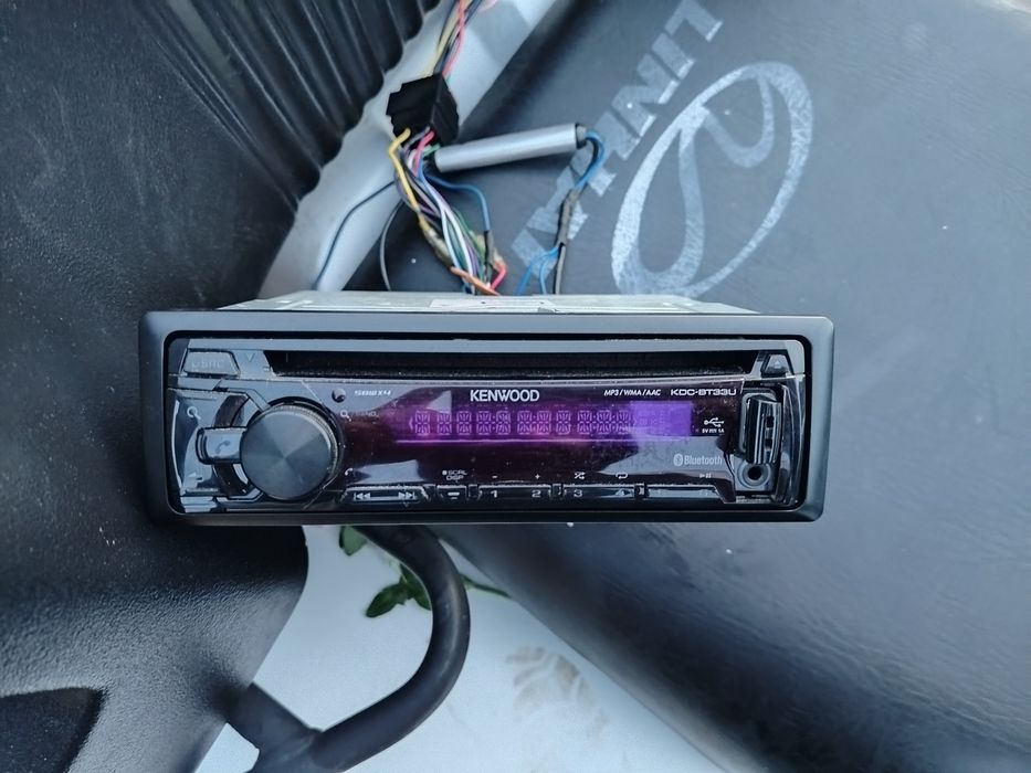 CD Player Kenwood KDC- BT33U