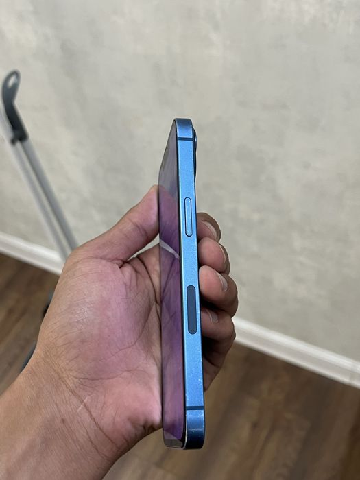 Продам iPhone 13 128 gb