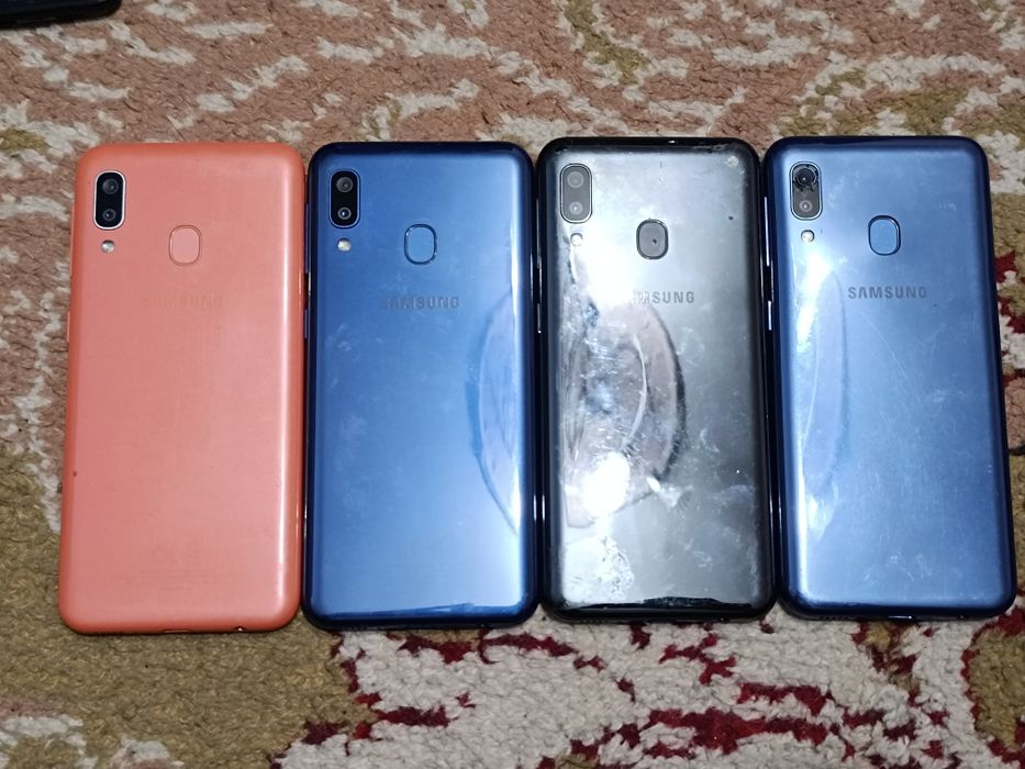 Telefon Samsung A20E de Piese