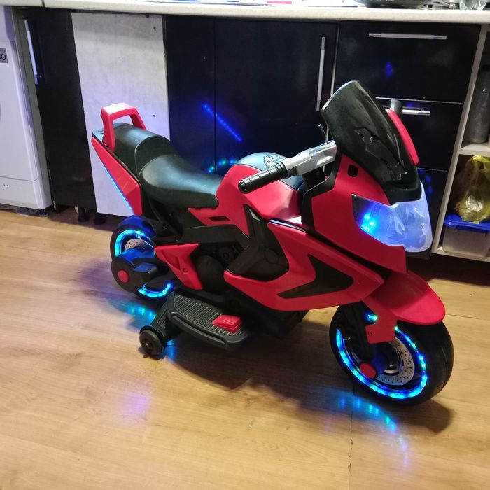 Продам детский электромотоцикл.