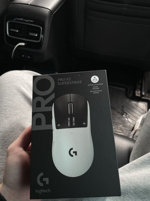 Logitech superstrike