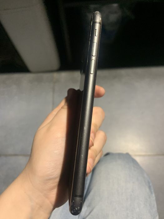 Продам айфон 11 128гб