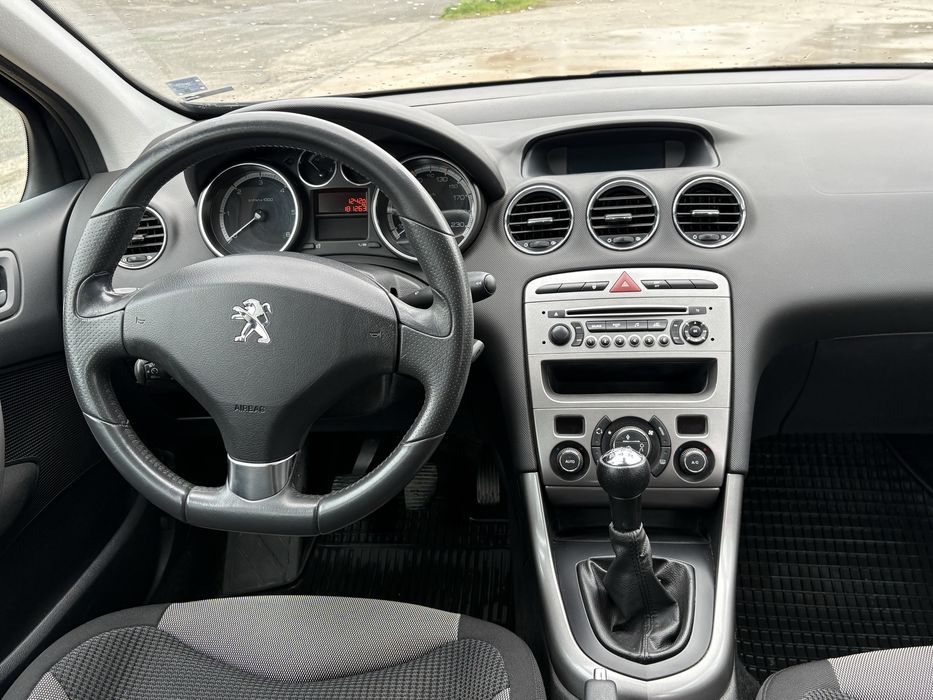 Peugeot 308  1.6 HDI