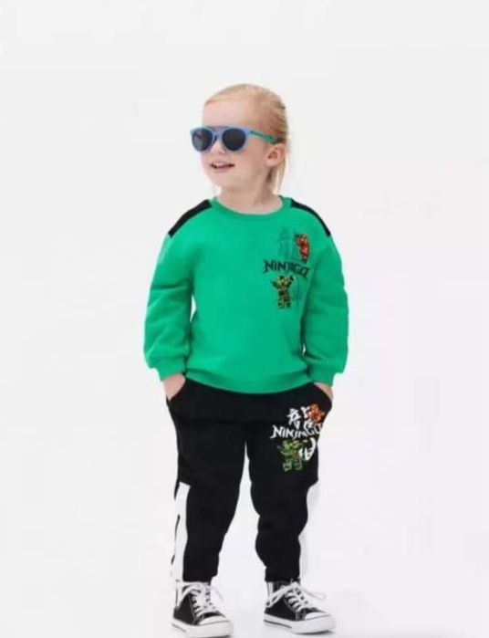 Спортивный костюм H&M на флисе на 2-3 года