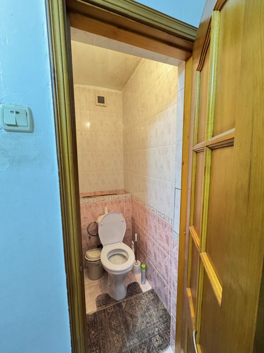 Продается 2-комнатная квартира