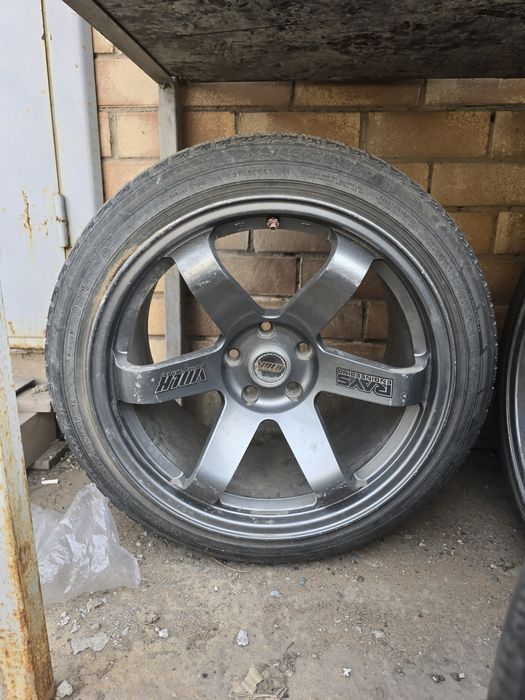Шина , диск продам б/у