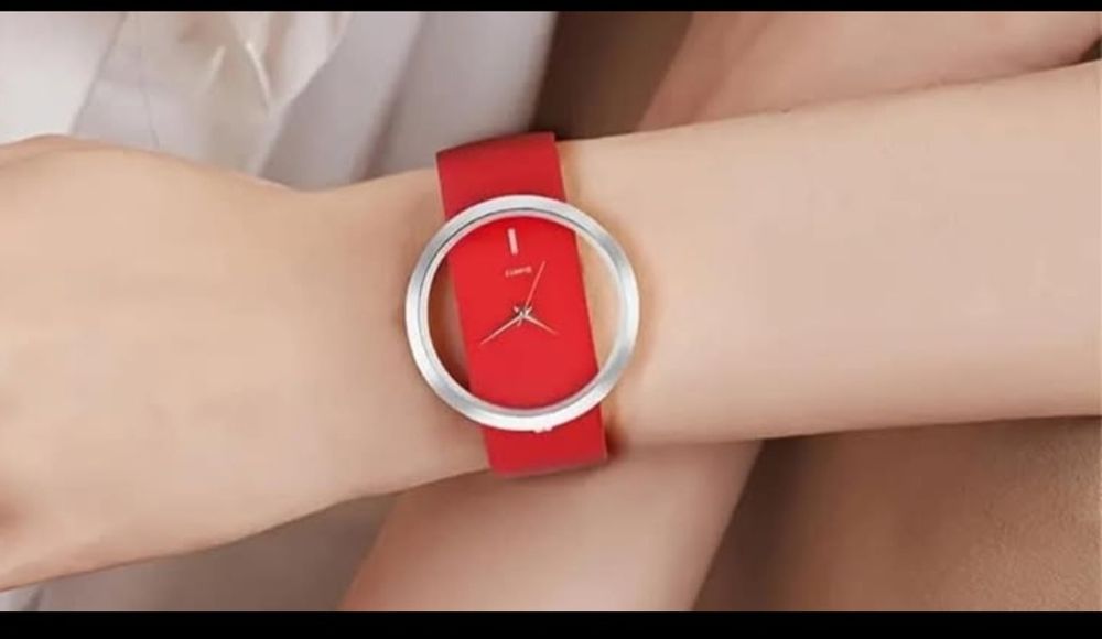 Дамски часовник червен