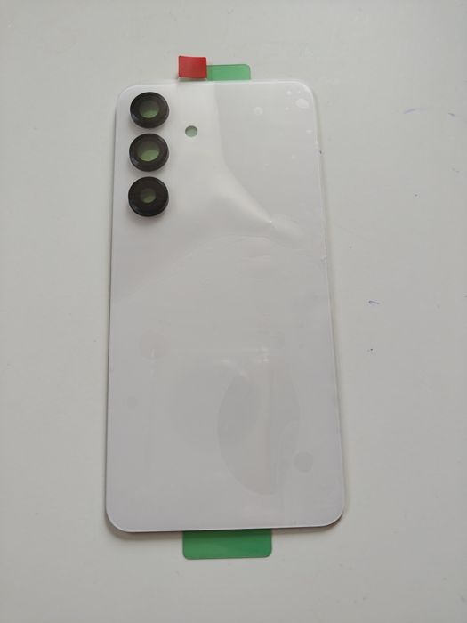 Samsung Galaxy S25 заден капак.