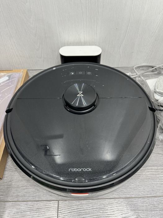 Робот Прахосмукачка Roborock S6 MaxV, Сухо + Мокро, WiFi, 2500Pa, App!