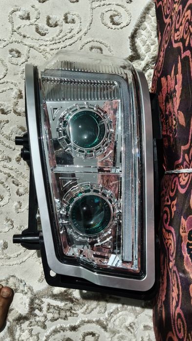 Фара ЛЕД/LED для Хова