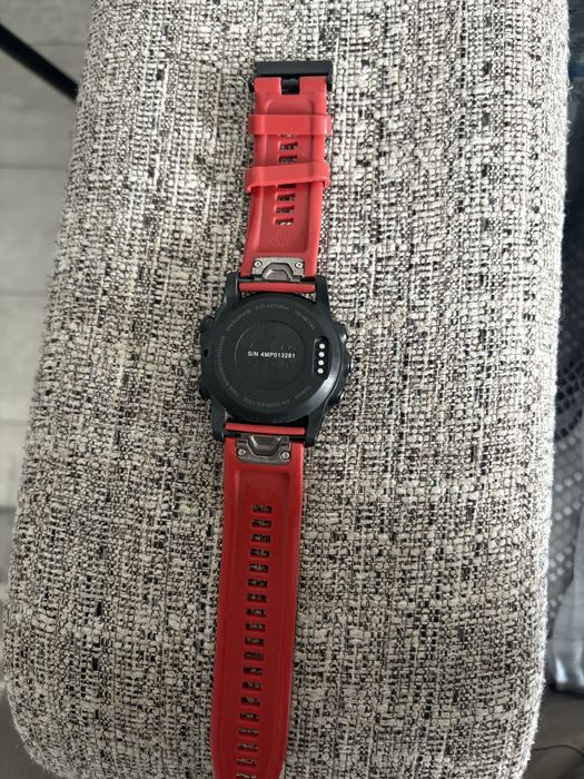 Часы Garmin в хорошем состоянии