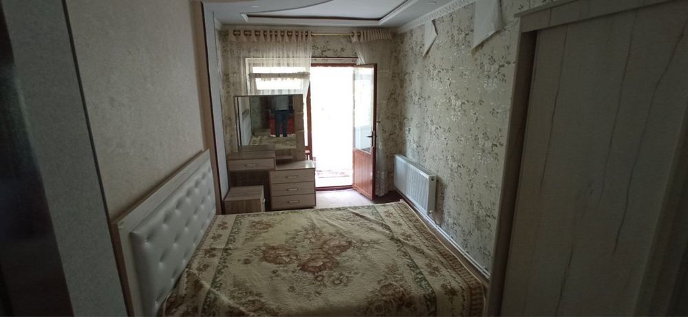 Квартира уй таййор ижарачиси билан сотилади