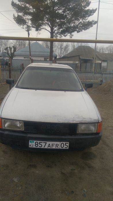 Ауди 80 сатам жағдайы орта жүріп түр