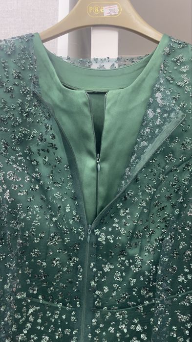 Продам платье тройка