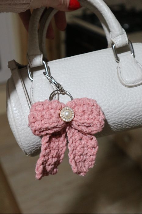 Fundiță breloc handmade pentru geantă / Bag charm
