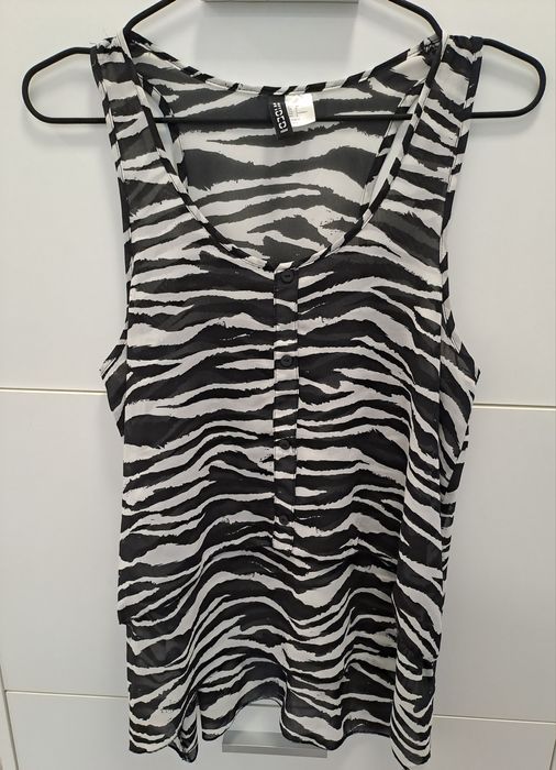 Сет от 2бр. дамски потничета