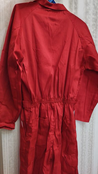 Продается спец.одежда