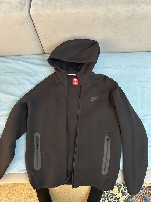 Продам новый tech fleece nike