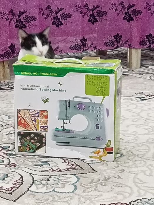 Mini tikuv mashinkasi