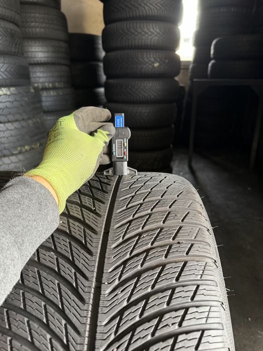 2 anvelope iarna 275/35/19 Michelin app noi DOT 2025