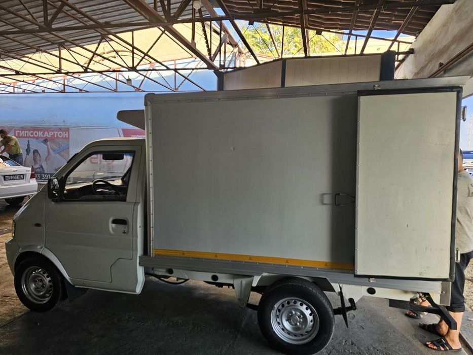 Рефрижератор Don Feng