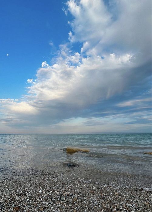 Дом на берегу каспийского моря