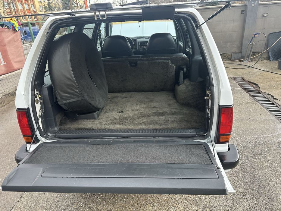 Шевролет Блейзер S10 4.3 бензин