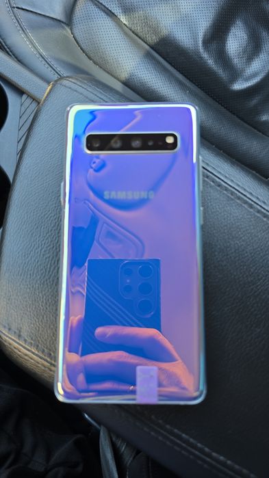Продам самсунг s10 5g 256gig