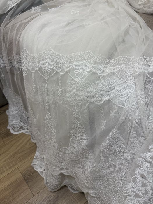 Продам шторы и тюль в спальню