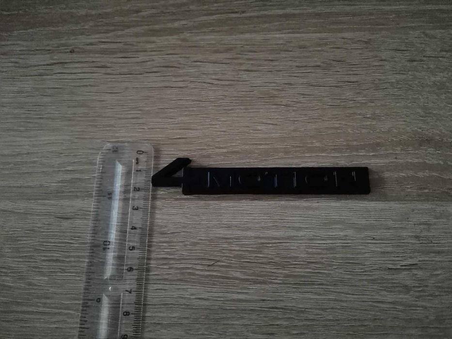 Volkswagen 4Motion чисто черна емблема нов стил