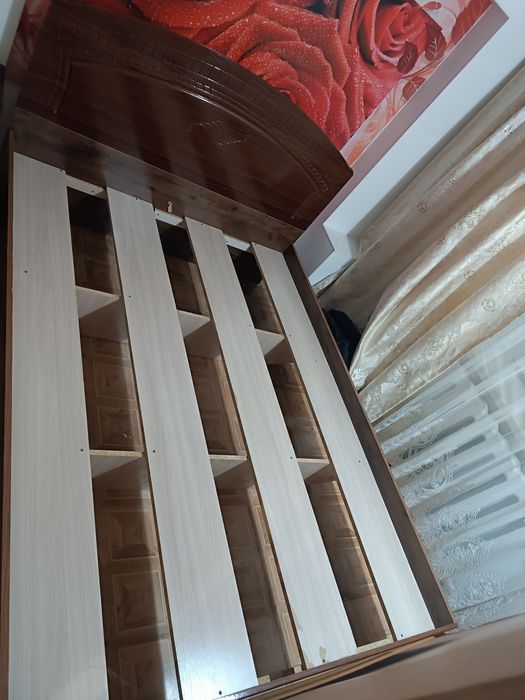 Продам кровать, продам кровать!