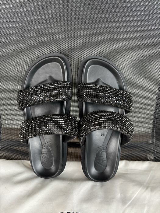 Дамски чехли ZARA
