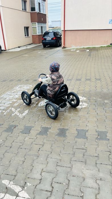 Cart copii cu pedale