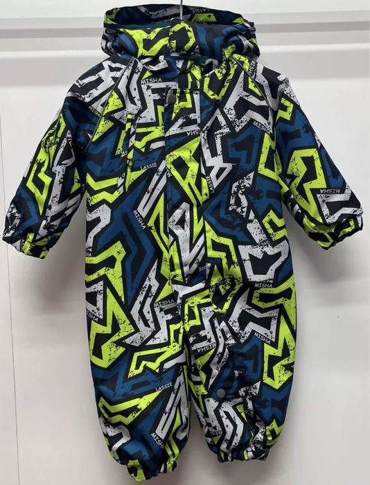 Демисезонныый комбинезон на мальчика