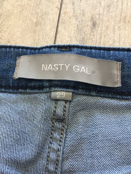 Дънки Nasty Gal Двуцветни Шикор Крачол Висока Такия Размер 29