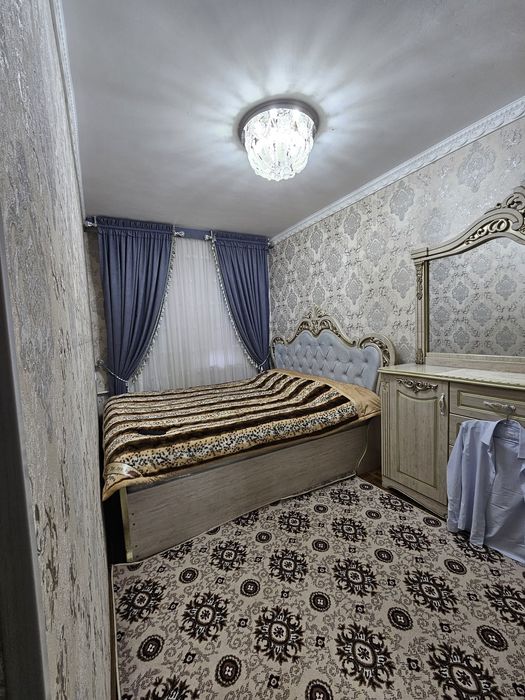 Uy sotiladi 4 xonali