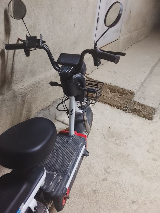 Скутер на прадаже