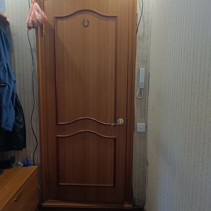 Продаются межкомнатные двери.