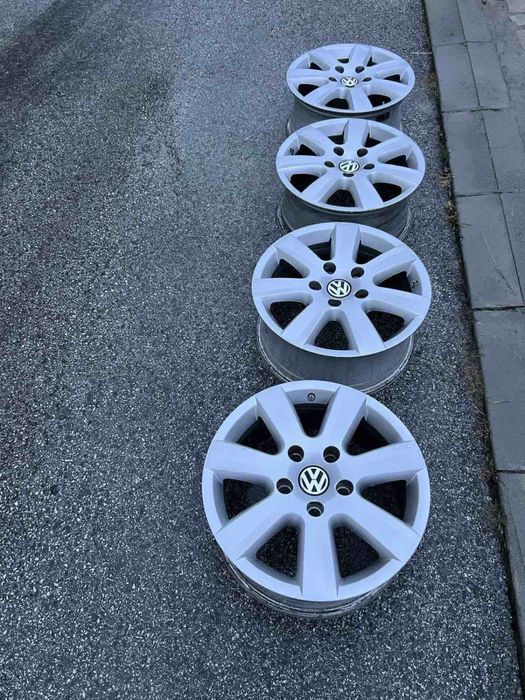 Гуми  NOKIAN 235/65/17 Джанти 5*130