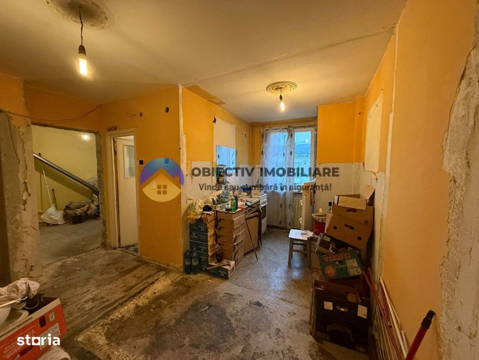 Apartament 2 camere de vanzare Precista